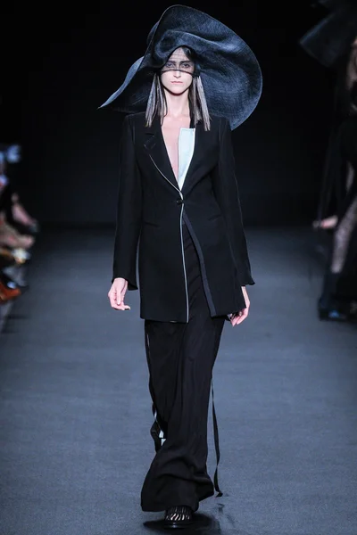 Look 31
